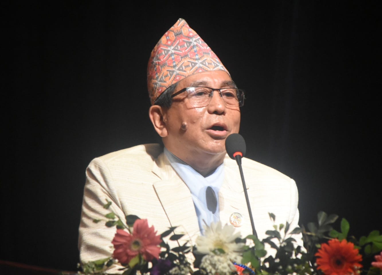 प्रचण्ड नेतृत्वको सरकारबाट बाहिरिने जसपाको निर्णय, मन्त्री फिर्ता ...