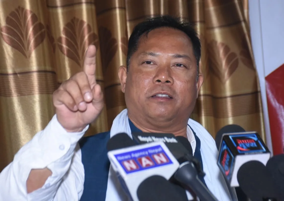 Resham Rangpur रेशम चौधरीले डाके ८ दलीय मोर्चाको बैठक « रिपोर्टर्स नेपाल