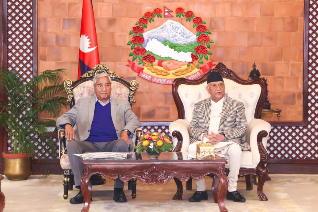 अध्यादेश अझै अलपत्र, प्रधानमन्त्री ओली नैतिक संकटमा