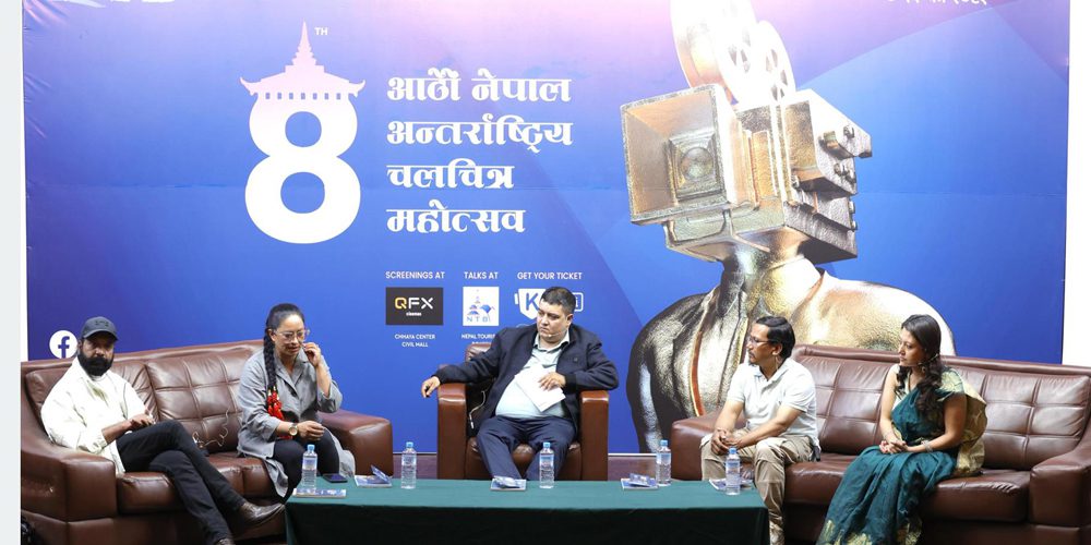 नाटकघर हुँदै चलचित्रमा अभिनय गर्ने क्रम बढ्दो